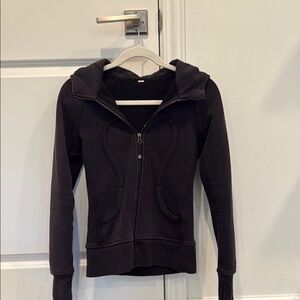 Lululemon Sizs 4 Women's Black Hoodie Sweater Jacket